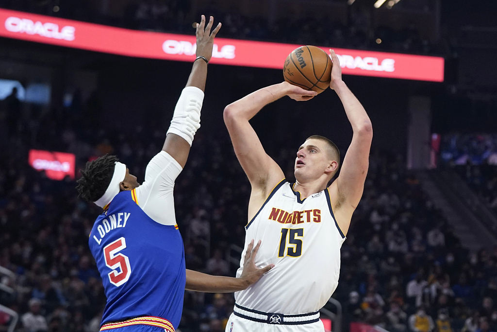 Nuggets ruin career night for C