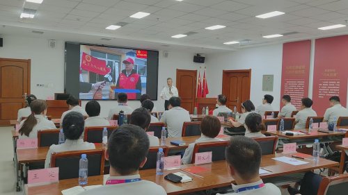 传承雷锋精神 汇聚