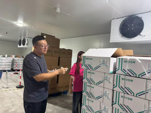 与国同行 | 滕冰：