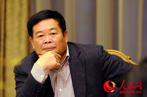 Cao Dewang on ＂American Factory＂: I’m not worried about negative impact