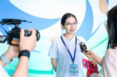 洪紫千回家 温情满