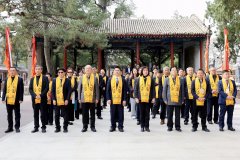 <strong>“龙的传人”第七届港澳台海外百家艺</strong>